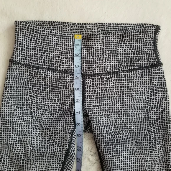 LULULEMON Wunder Under Pant III Fall Net White Black Size 4 - Picture 14 of 16